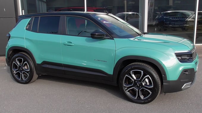 2025 Jeep Avenger