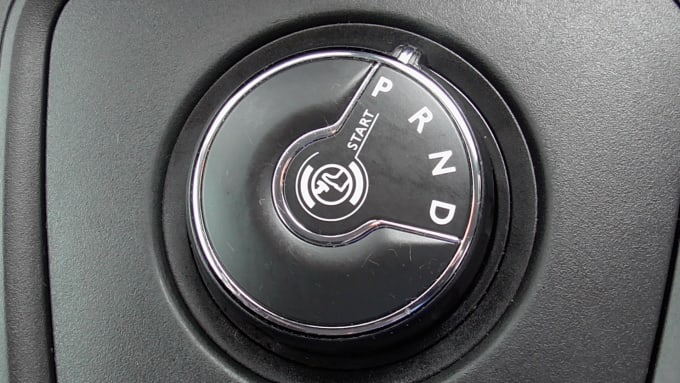 2025 Peugeot Rifter