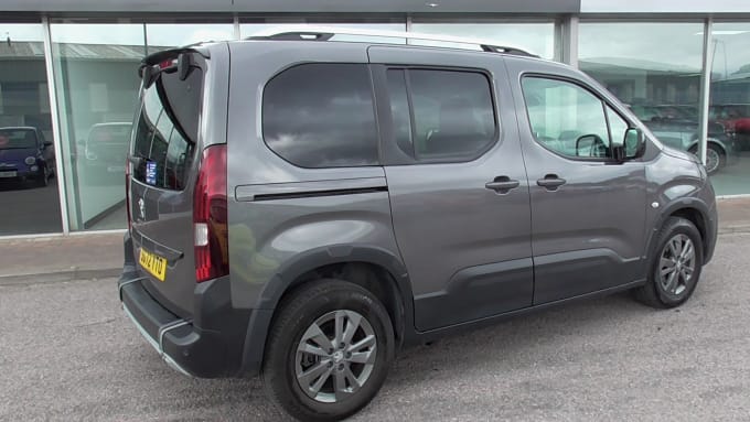 2025 Peugeot Rifter