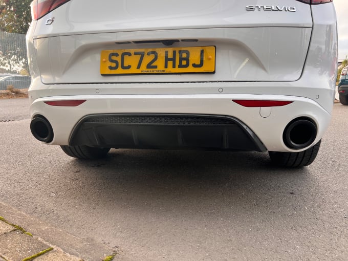 2022 Alfa Romeo Stelvio