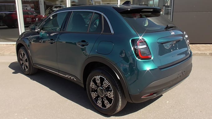 2025 Fiat 600