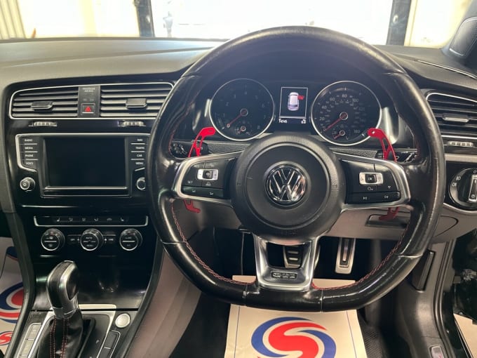 2016 Volkswagen Golf