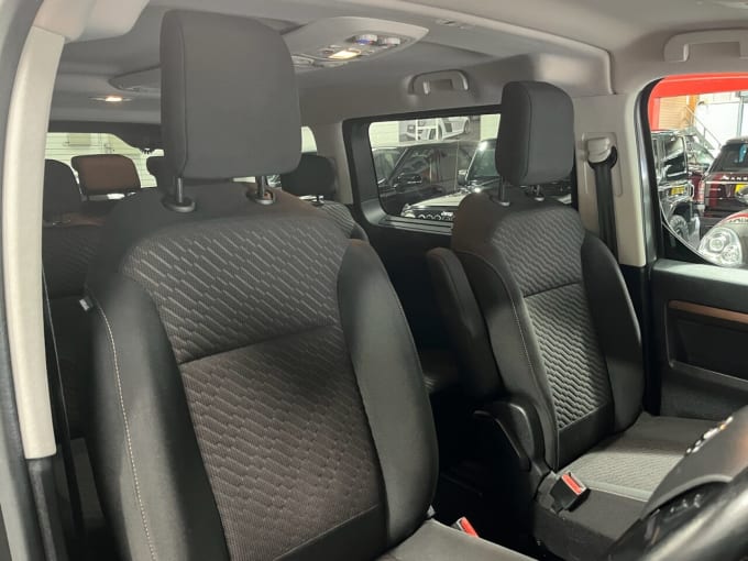 2025 Toyota Proace Verso