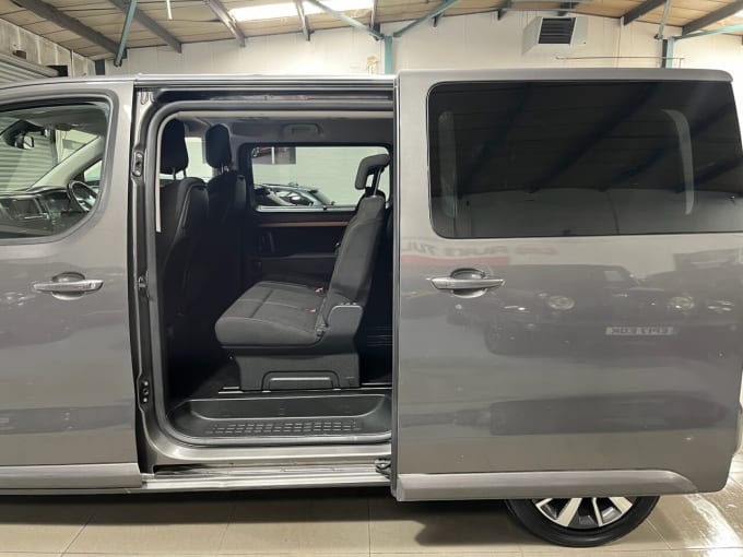 2025 Toyota Proace Verso