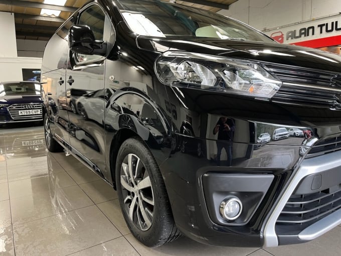 2024 Toyota Proace Verso