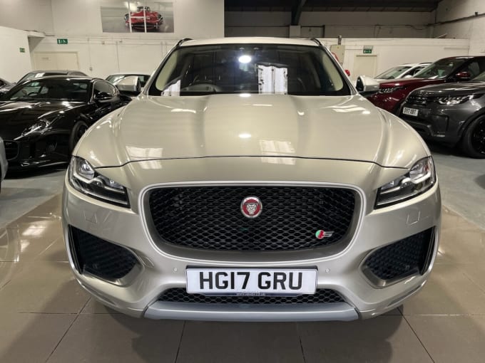 2025 Jaguar F-pace