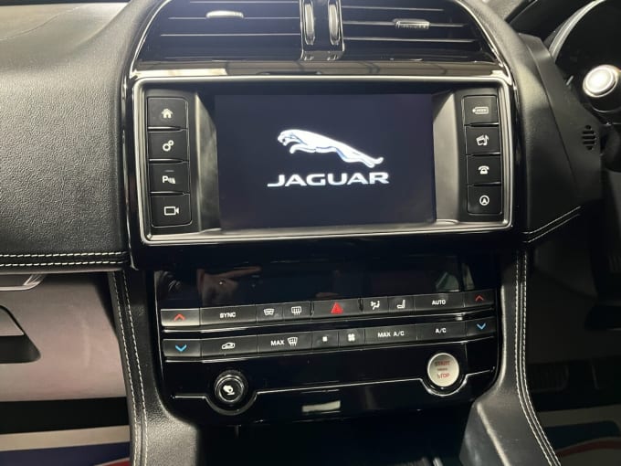 2025 Jaguar F-pace