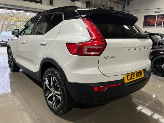 2025 Volvo Xc40