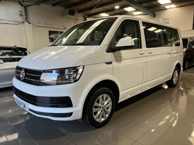 2025 Volkswagen Transporter Shuttle