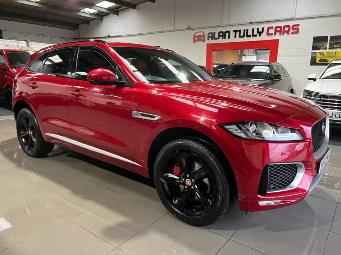 2025 Jaguar F-pace