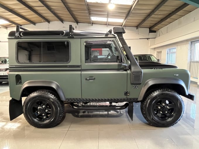 2025 Land Rover Defender