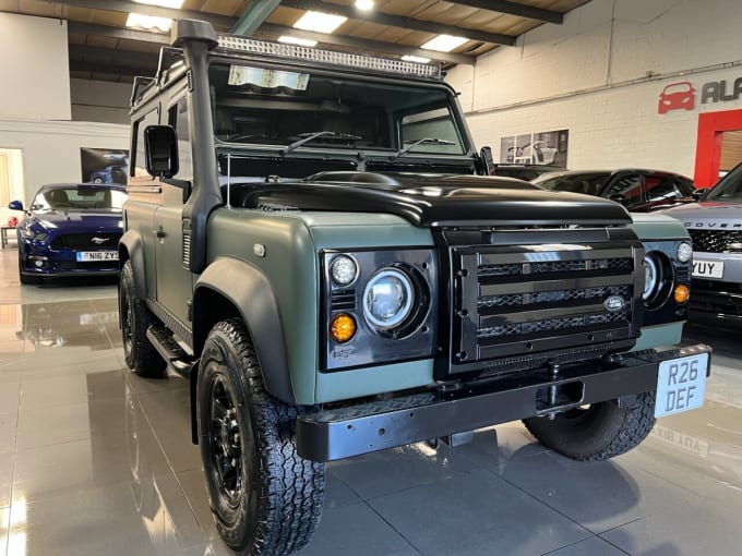 2025 Land Rover Defender