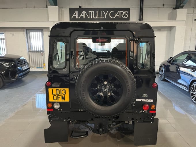 2025 Land Rover Defender