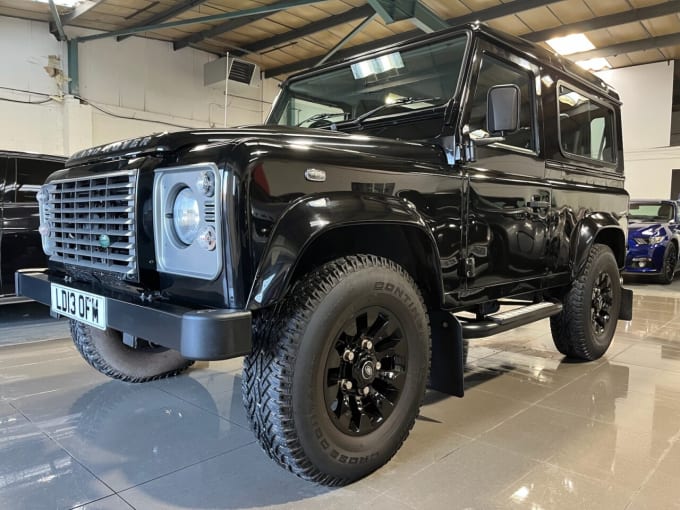 2025 Land Rover Defender