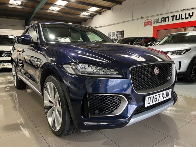 2025 Jaguar F-pace