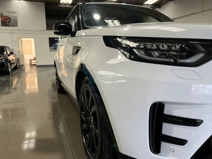 2025 Land Rover Discovery