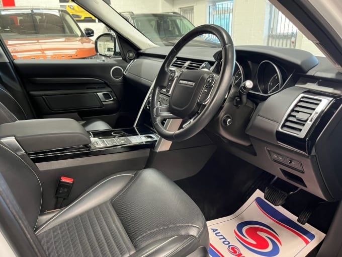 2025 Land Rover Discovery