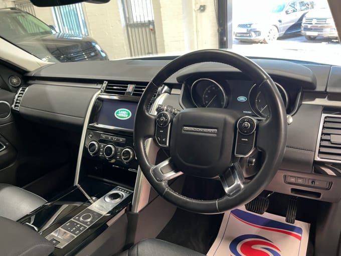 2025 Land Rover Discovery