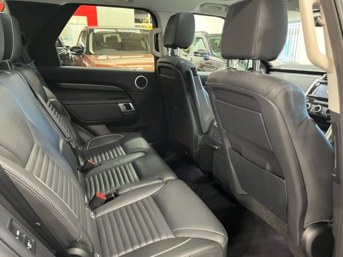 2025 Land Rover Discovery