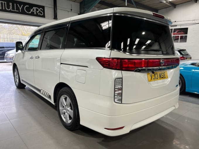 2025 Nissan Elgrand