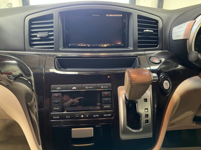 2025 Nissan Elgrand