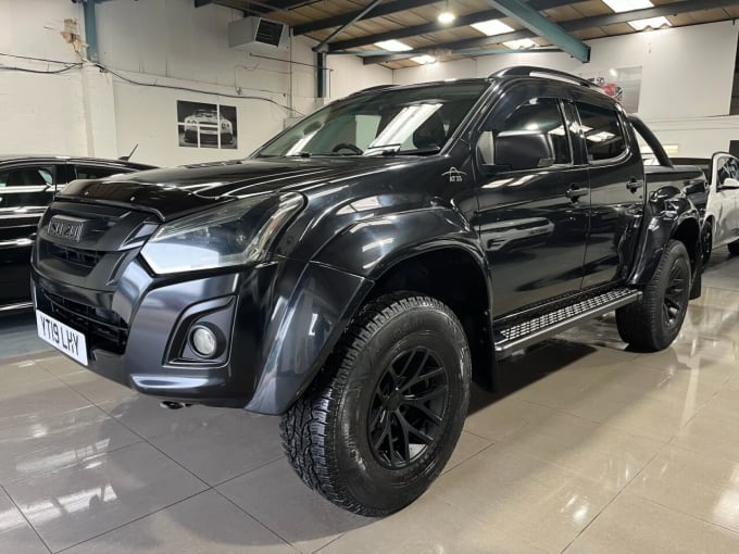 2025 Isuzu D-max