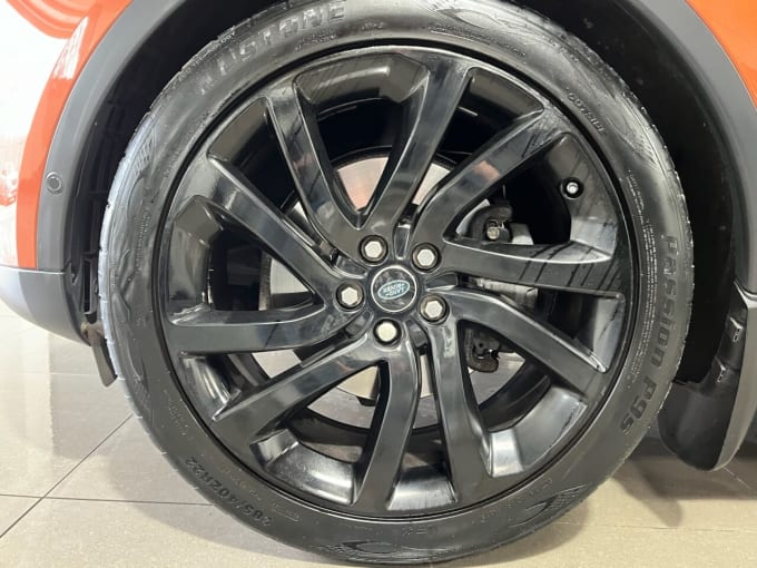 2025 Land Rover Discovery