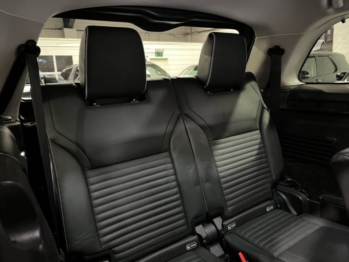 2025 Land Rover Discovery