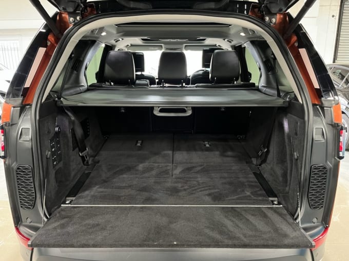 2025 Land Rover Discovery