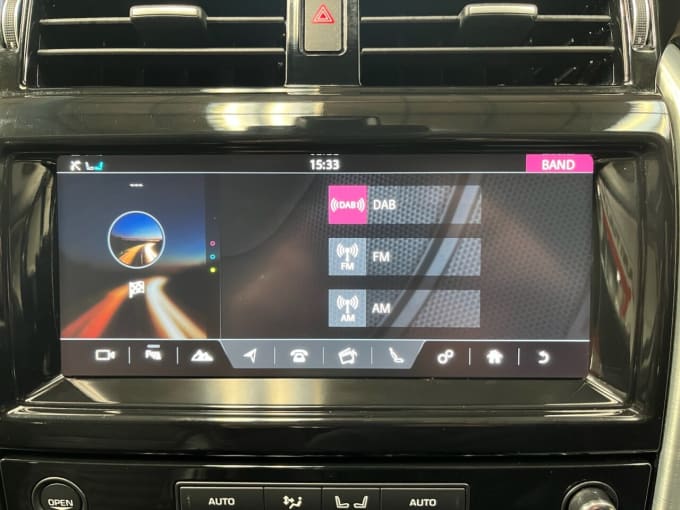 2025 Land Rover Discovery