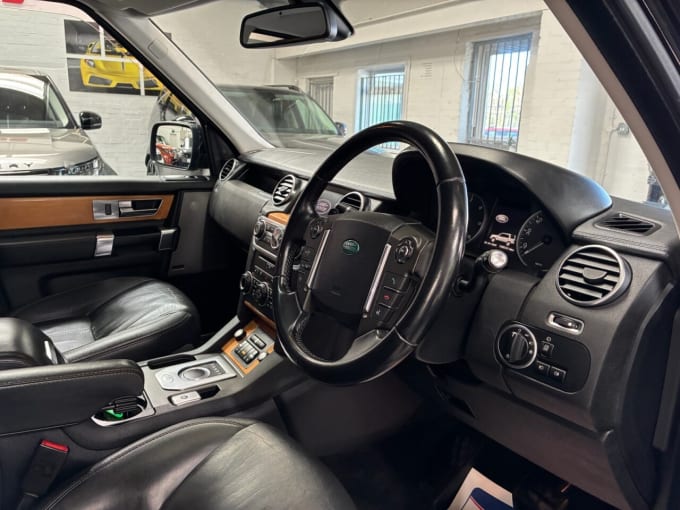 2025 Land Rover Discovery 4