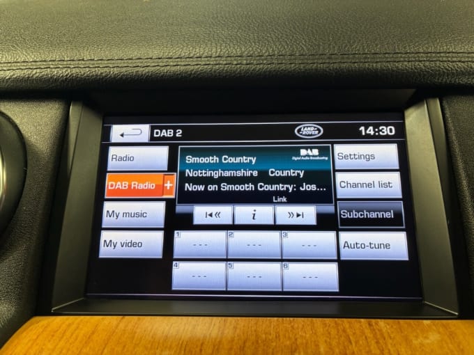2025 Land Rover Discovery 4