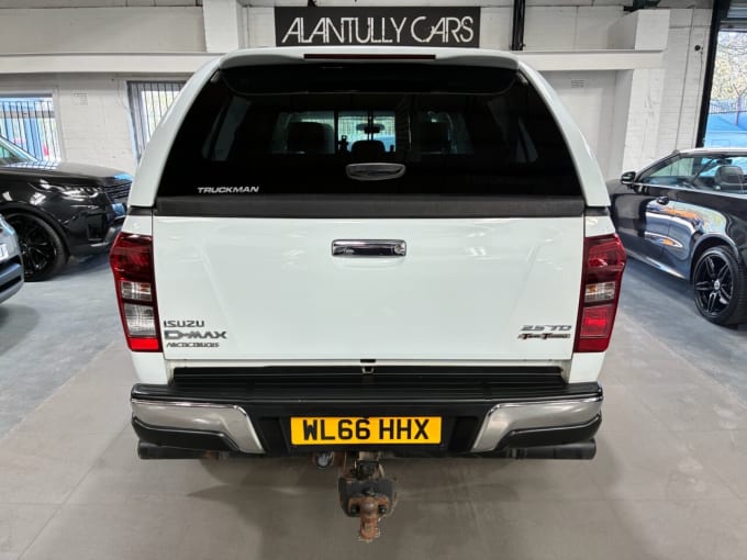 2025 Isuzu D-max