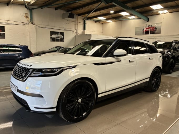 2025 Land Rover Range Rover Velar