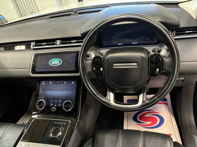 2025 Land Rover Range Rover Velar