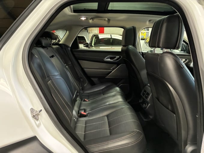 2025 Land Rover Range Rover Velar