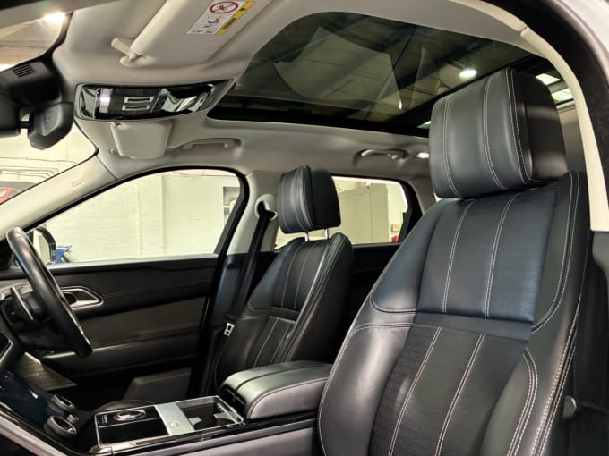 2025 Land Rover Range Rover Velar