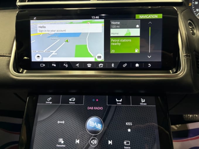 2025 Land Rover Range Rover Velar