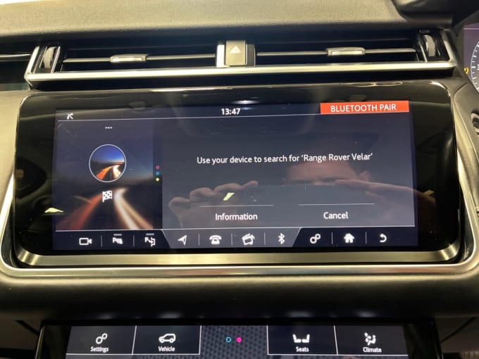 2025 Land Rover Range Rover Velar