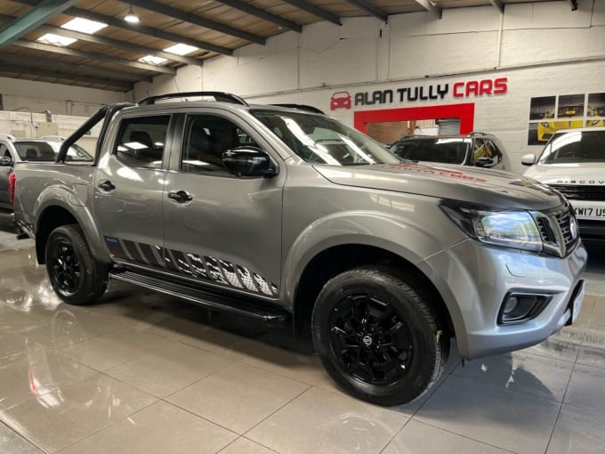 2025 Nissan Navara