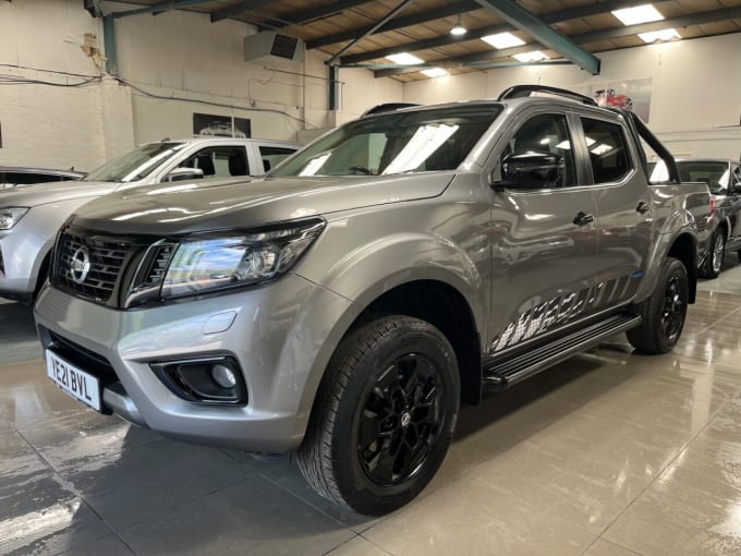 2025 Nissan Navara