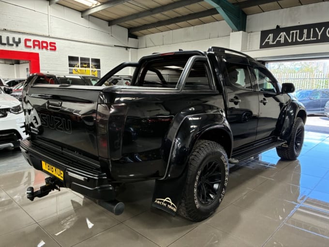 2025 Isuzu D-max