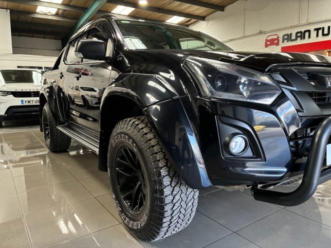 2025 Isuzu D-max
