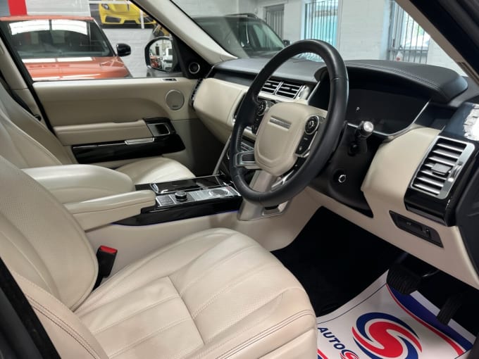 2025 Land Rover Range Rover
