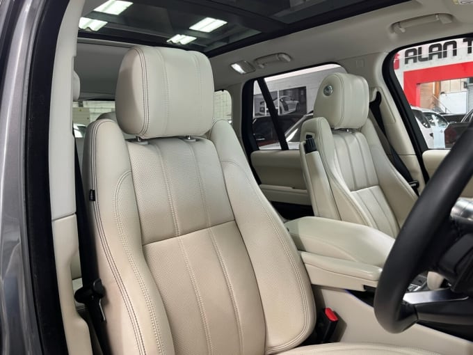 2025 Land Rover Range Rover