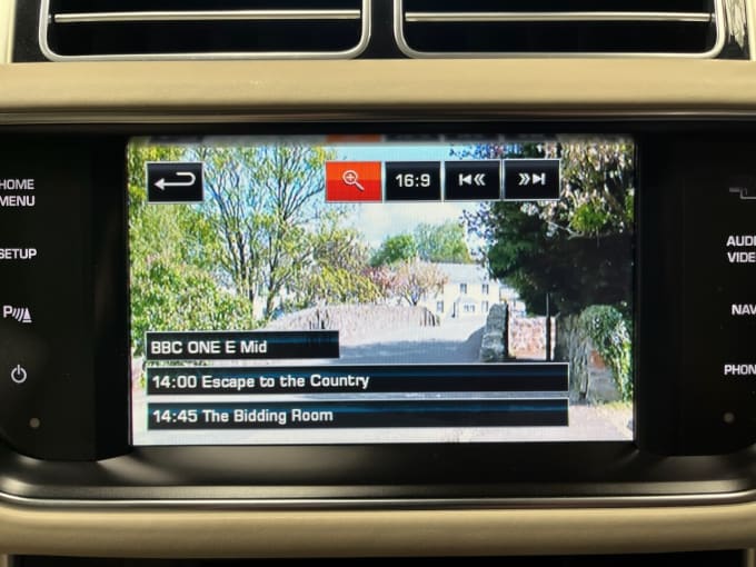 2025 Land Rover Range Rover
