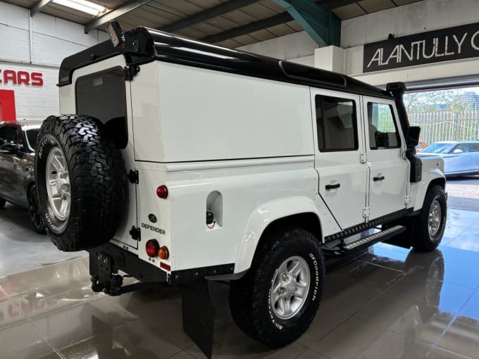 2025 Land Rover Defender
