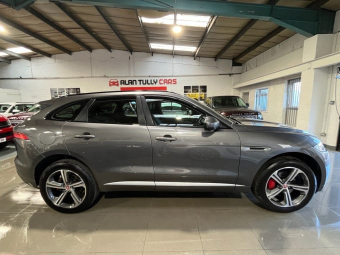 2025 Jaguar F-pace