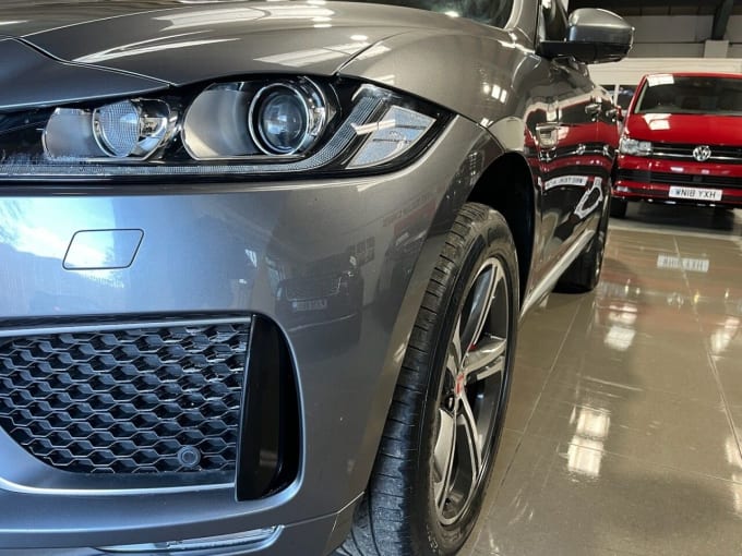 2025 Jaguar F-pace