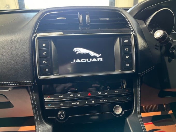 2025 Jaguar F-pace